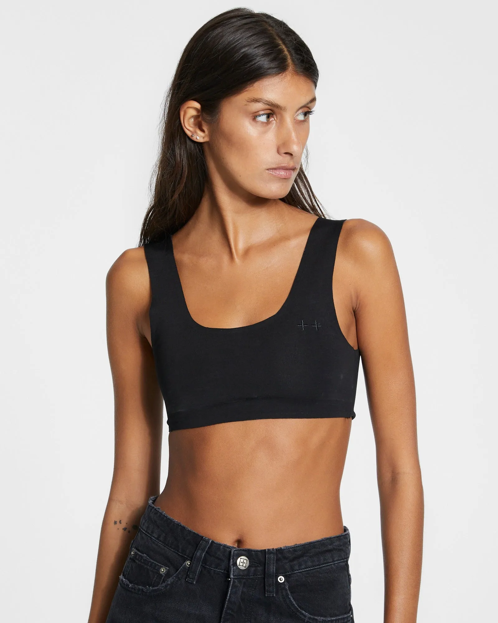 BODKON CROP TANK BLACK