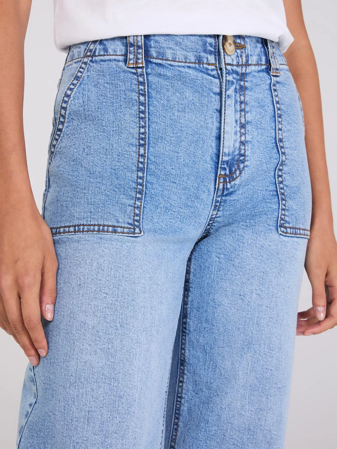 High-Rise Wide Leg Cropped Jeans