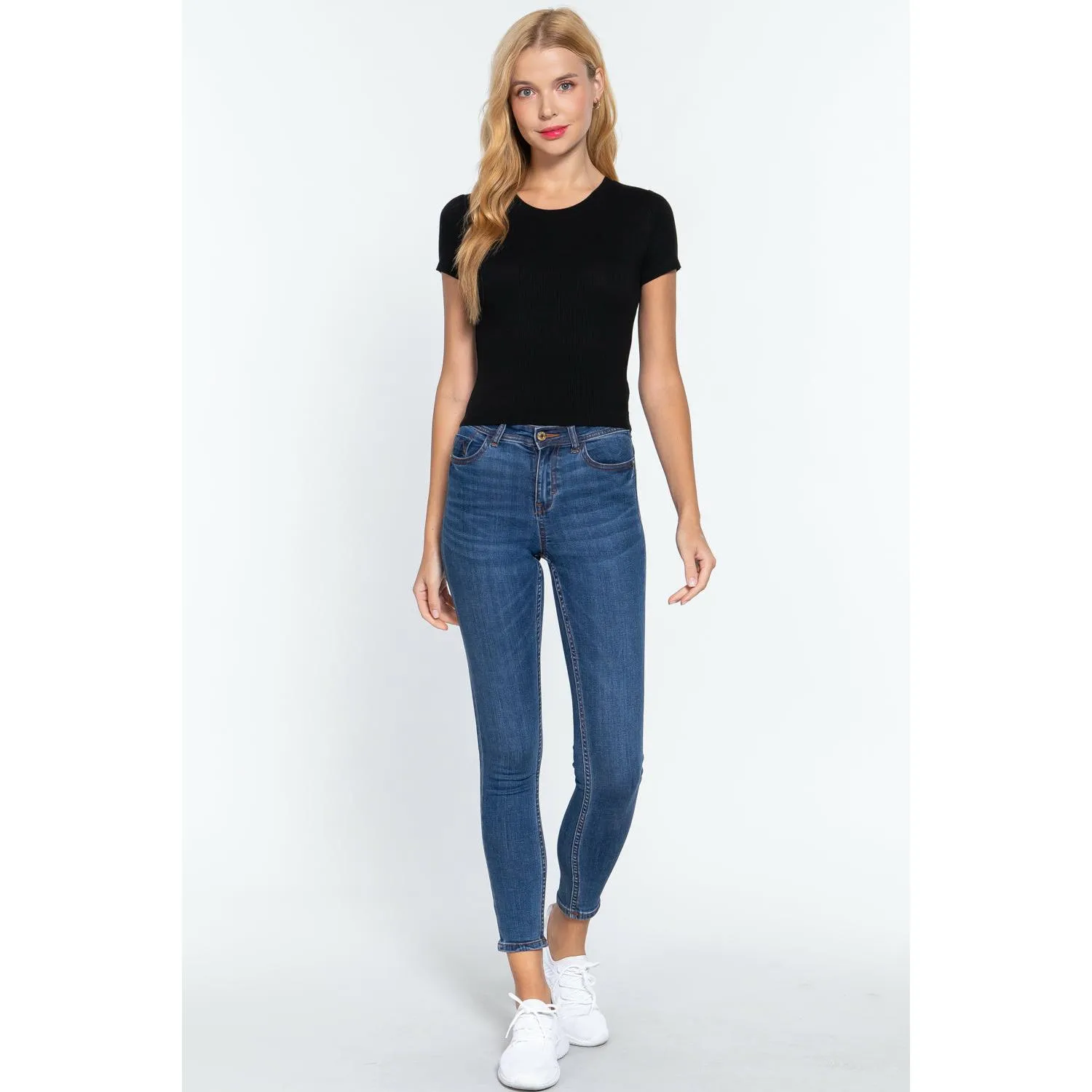 Short Sleeve Crew Neck Rib Crop Top