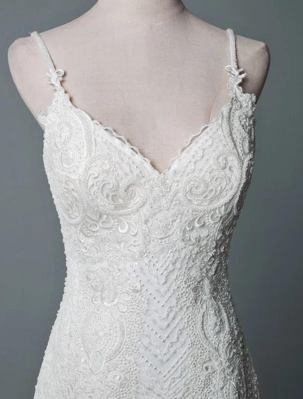 Simple Wedding Dress Lace V Neck Sleeveless Lace Mermaid Bridal Dresses With Train